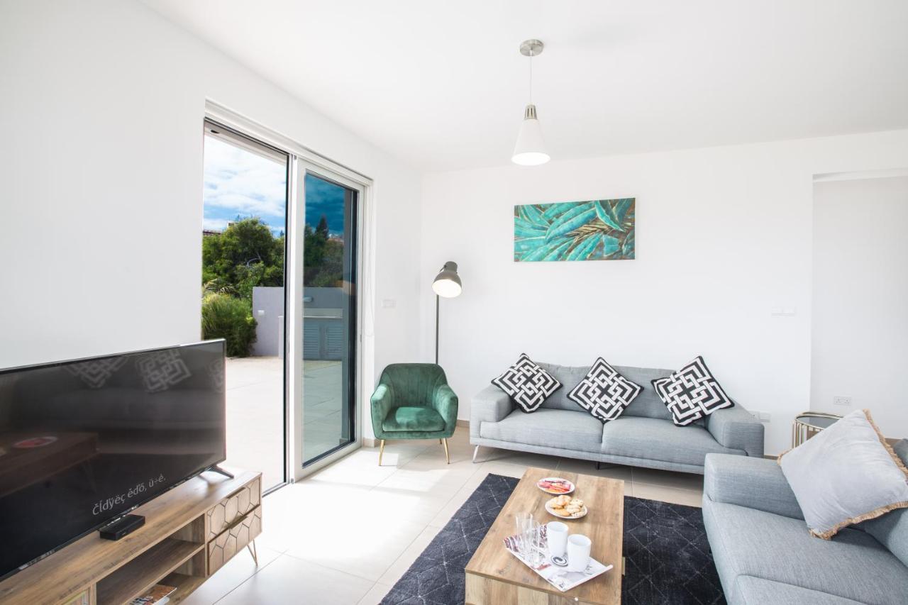 Polymnia Luxury Villas Protaras Exterior photo